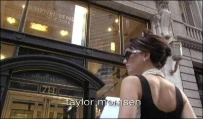 Dans la saison 1,Blair fait un rve o elle refait un passage du film de....