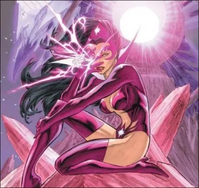 De quel Green Lantern Carol Ferris est-elle la petite amie ?