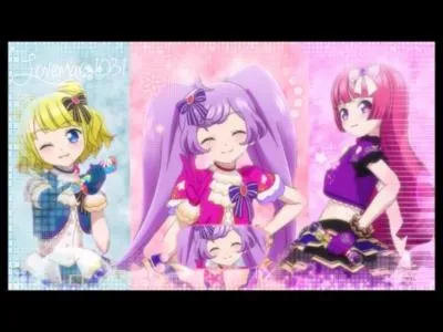 Quel est le groupe qui s'oppose face à SoLaMi SMILE ?