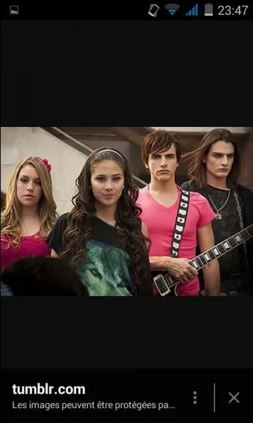 Comment s'appelle le groupe de Daisy ?