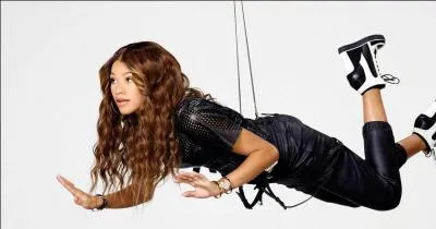 K.C. a-t-elle déjà échoué dans une mission ?