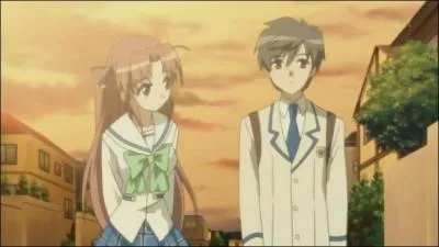 Où travaillent (en dehors des études) les deux personnages des questions précédentes ?