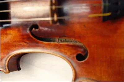 Le violon, quand on ne sait pas jouer de cet instrument, c'est un vrai carnage ! Connaissez-vous le nom des violons les plus connus ?
