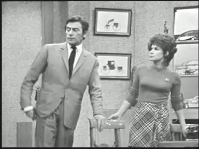 Quel est le titre de ce film français réalisé par Robert Lamoureux en 1960, avec Michèle Mercier, Jean-Pierre Marielle et Pierre Tchernia ?