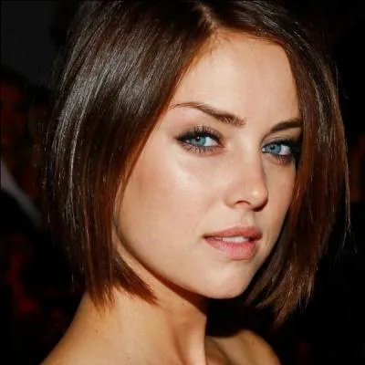 Dans quel film d'horreur n'apparaît PAS Jessica Stroup ?