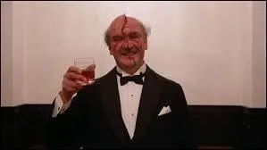 Pourriez-vous me donner la définition correspondant au "maître d'hôtel" ?