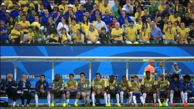 En tant que sélectionneur du Brésil, lequel de ces entraîneurs a le record de matchs sur le banc de la Seleçao ? (126 matchs)