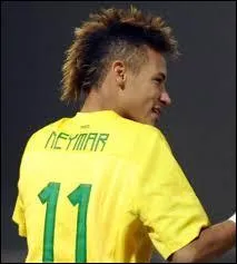 Neymar a inscrit son premier triplé avec la Seleçao en 2012, mais contre quelle équipe ?