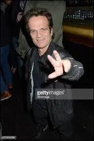 Comment s'appelle cet animateur ?