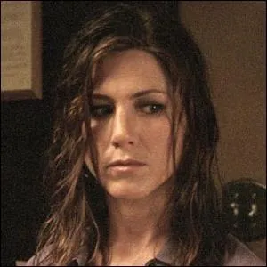 C'est un film dans lequel elle joue avec Vincent Cassel et Clive Owen, quel est son titre ?