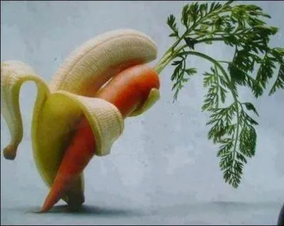 Terminez cette citation : Un homme glisse sur une peau de banane devant dix personnes. Si il rit, c'est de l'humour. Dix personnes glissent sur dix peaux de bananes devant un homme. Si il rit ...