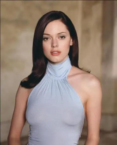 Comment s'appelle la nouvelle sorcière de la famille ?