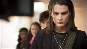 Qui est la mère de Mirco ?