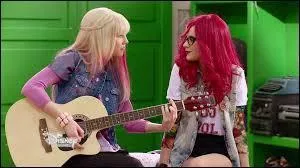 Roxy et Fausta sont Violetta et Francesca.