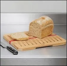 Je vous laisse ici, je dois y aller, ce n'est pas que je m'ennuie avec vous mais les tâches ménagères m'attendent...