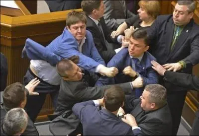 Quand je pense qu'on les accuse de s'endormir dans l'hémicycle, même pas vrai !