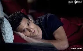 Qu'est-il arrivé à Ricky quand il était plus petit ?