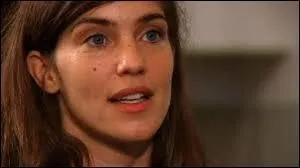 Elle va, pour commencer, chercher Aurlie. O a-t-elle perdu son bras gauche ?