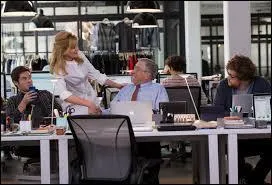 Très vite, Ben remplace le chauffeur de Jules, qui buvait au volant. Il la ramène chez elle ; laquelle de ces informations est fausse ?