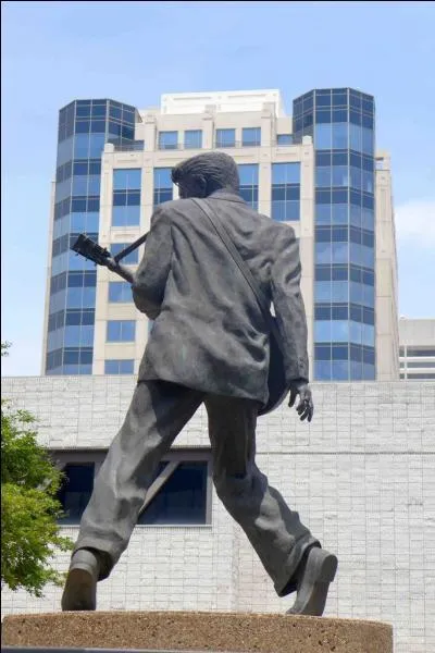 Les enfants sont la chose la plus précieuse dans la vie. Un parent doit faire tout ce qu'il peut pour donner à un enfant le sens de la famille !