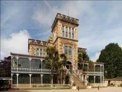 O&ugrave; est situ&eacute; de ch&acirc;teau ?