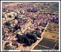 Commune viticole de Côte-d'Or, Chenôve est productrice de l'AOC Marsannay. Ses habitants sont ...