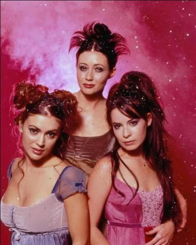 Laquelle des trois surs meurt dans le dernier épisode de la saison 3 ?