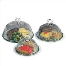 Où est-on ravi d'avoir les trois cloches ?