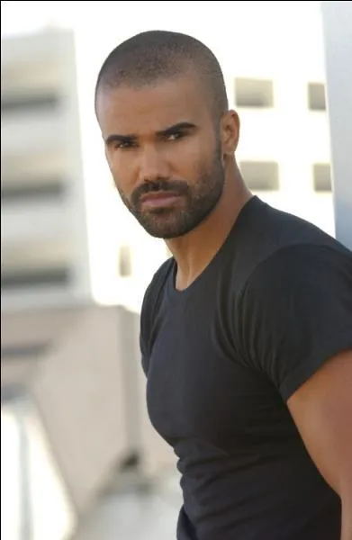 Lequel de ces acteurs joue ce rôle dans "Esprits criminels" ?