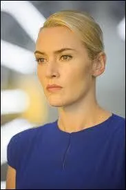 Qui tue Jeanine dans le labo ?