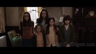 Quel esprit qui rôdait dans la maison était adoré des deux filles Cindy et Avril ?