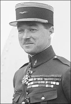 Quel as peut se vanter de n'avoir reçu qu'une balle durant toute sa carrière de pilote de chasse de la Première Guerre mondiale ?