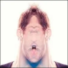 Qui suis-je ? Mon nom est Lucas Hauchard, je suis un gamer et ma première chaîne fut "Dofus Bouclier" !