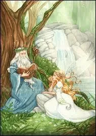 De quelle fée est épris Merlin l'enchanteur ?