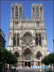 La cathédrale de Reims est un chef-d'uvre de l'architecture :