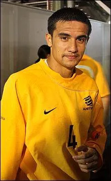Dans quel club l'Australien Tim Cahill n'a-t-il pas évolué au fil de son parcours professionnel ?