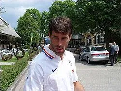 Qui est cet ancien buteur emblématique de la sélection néerlandaise et du Real Madrid CF ?