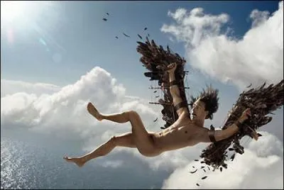 Le mythe raconte qu'une perdrix fut le témoin de sa chute, elle symbolise, en fait, son cousin qui aurait été assassiné par le père d'Icare, jaloux de son talent d'artisan. Qui est-il ?