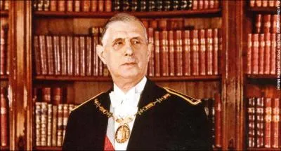 Combien de républiques compte la France ?