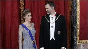 Quel sera l'appel, en haut de la lettre, pour un roi ?