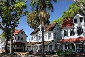 On ne dit plus ''Paramaribo'' mais...