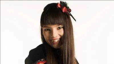 La sur de Max s'appelle Juliette et la sur de Mirco s'appelle Belinda.