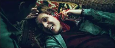 Je suis le deuxième jumeau Weasley, contrairement à mon frère j'ai survécu à l'attaque de Voldemort et de son armée à Poudlard dans "Harry Potter et les reliques de la mort".
Qui suis-je ?