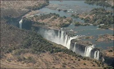 Ce sont de belles chutes qui se situent 