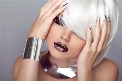 Si personne ne joue mon quiz, je serai tellement inquiète que je vais m'en faire des blancs !