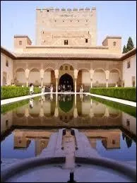 Où se trouve l'Alhambra ?