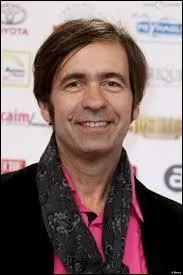 Qui est cet acteur qui joue dans "Nos chers voisins" ?