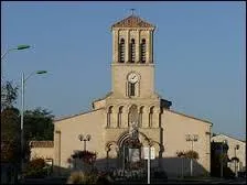 Je vous emmène à Grayan-et-l'Hôpital. Commune aquitaine dans la Médoc, sur la Côte d'Argent, elle se situe dans le département ...