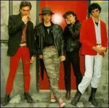 En 1980, quel groupe français chante : "Je dis, argent, trop cher, trop grand, la vie n'a pas de prix..." ?