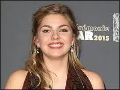 Quelle âge a-t-elle en 2015 ?